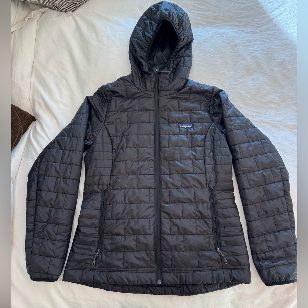 Patagonia nano puff jacket